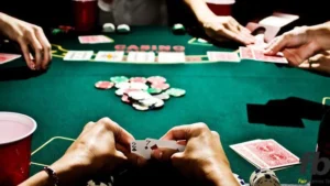 Luật chơi poker online cần nắm rõ để bắt đầu cách chơi poker online hiệu quả