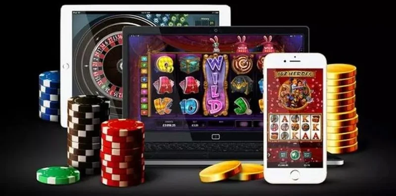 Danh sách các trò chơi Mobile Slot với giao diện đa dạng, màu sắc bắt mắt.